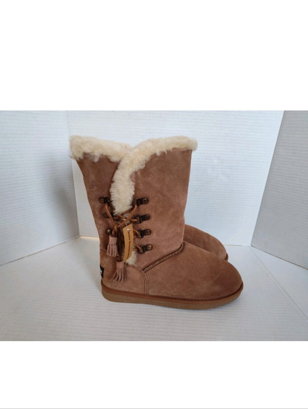 Tamarac Suede and Sheepskin Boots Women's Size 8 Chestnut Brown Tahoe